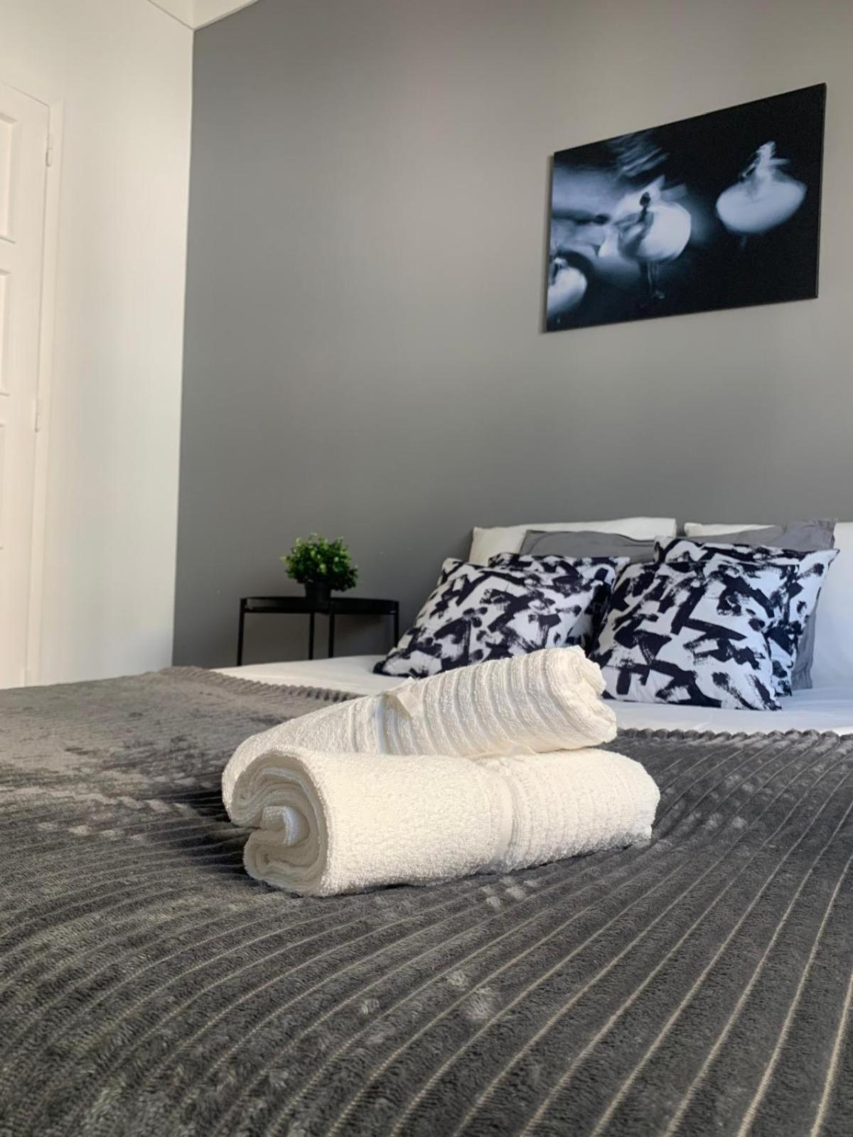 Albergue Rooms, Location For Tourists *